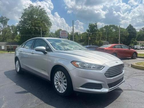 2014 Ford Fusion Hybrid S