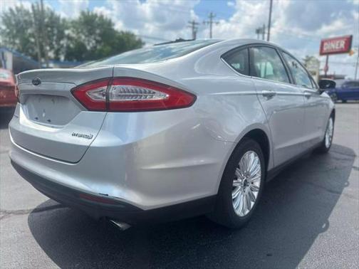 2014 Ford Fusion Hybrid S
