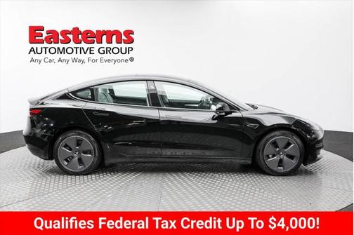 2022 Tesla Model 3 Standard Range