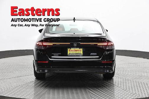 Crystal Black Pearl 2024 Honda Accord Hybrid Sport