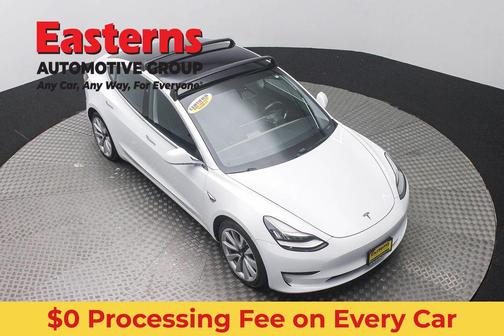 Pearl White Multi-Coat 2018 Tesla Model 3 Standard
