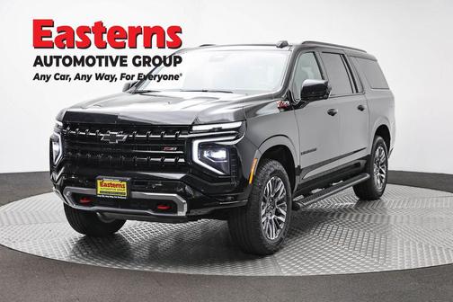 Black 2025 Chevrolet Suburban 4WD Z71