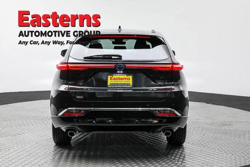 Celestial Black 2023 Toyota Venza Nightshade Edition