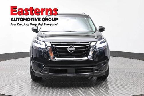 Super Black 2025 Nissan Pathfinder SV FWD