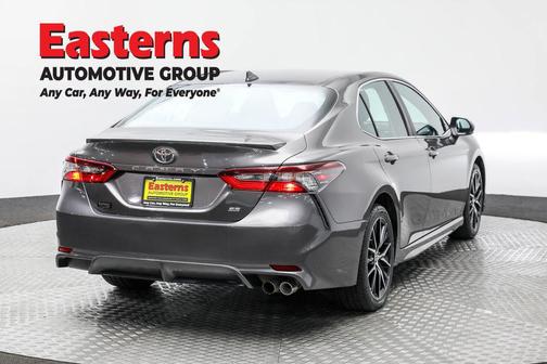 Predawn Gray Mica 2024 Toyota Camry SE
