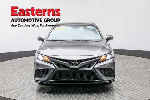 Predawn Gray Mica 2024 Toyota Camry SE