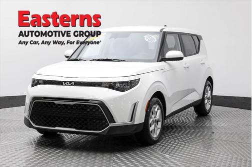 2024 Kia Soul LX