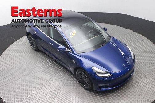 Deep Blue Metallic 2018 Tesla Model 3 Long Range