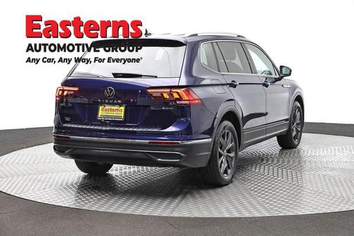 Blue 2023 Volkswagen Tiguan 2.0T SE
