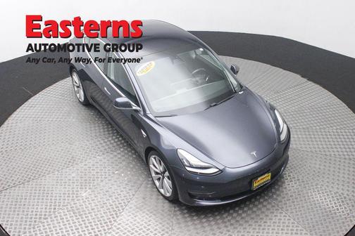 Gray 2018 Tesla Model 3 Performance