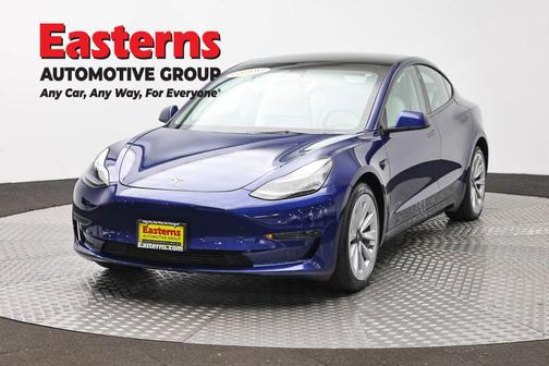 Deep Blue Metallic 2023 Tesla Model 3 Standard Range