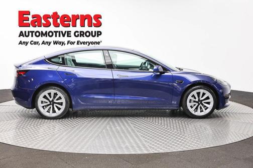 Deep Blue Metallic 2023 Tesla Model 3 Standard Range