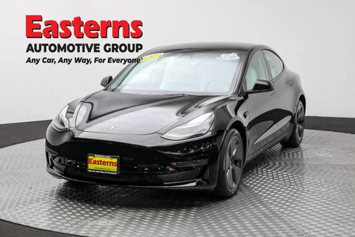 2022 Tesla Model 3 Standard Range