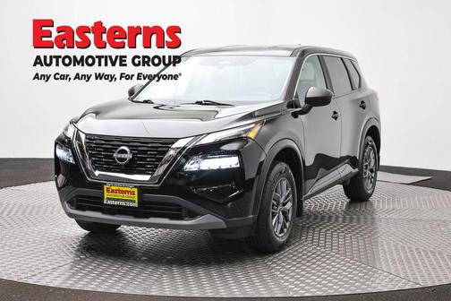 Super Black 2023 Nissan Rogue S
