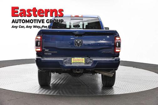 Patriot Blue Pearlcoat 2024 RAM 2500 Laramie Crew Cab 4x4 6'4' Box