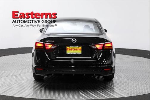 2022 Nissan Altima S FWD