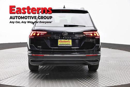 Deep Black 2022 Volkswagen Tiguan 2.0T S 4MOTION