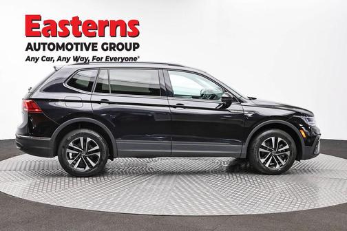 Deep Black 2022 Volkswagen Tiguan 2.0T S 4MOTION