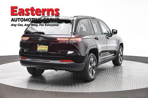Ember Pearlcoat 2022 Jeep Grand Cherokee 4xe Base