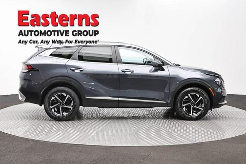 Gravity Gray 2023 Kia Sportage Hybrid LX