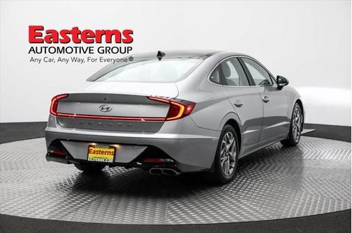 2021 Hyundai SONATA SEL