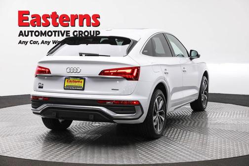 2022 Audi Q5 45 S line Premium