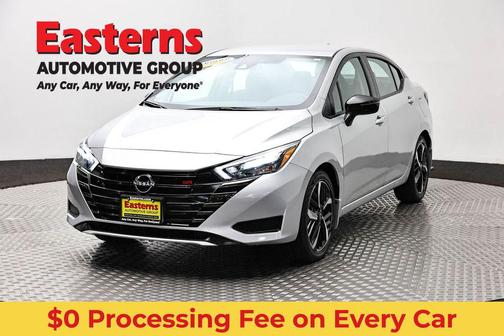 Brilliant Silver Metallic 2024 Nissan Versa 1.6 S