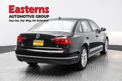2019 Volkswagen Passat 2.0T Wolfsburg Edition