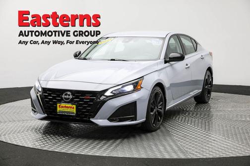 2023 Nissan Altima SR Intelligent AWD