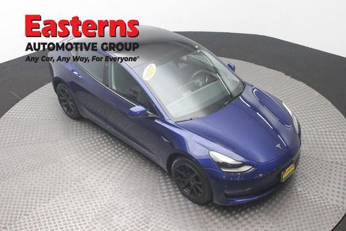 Deep Blue Metallic 2023 Tesla Model 3 Standard Range