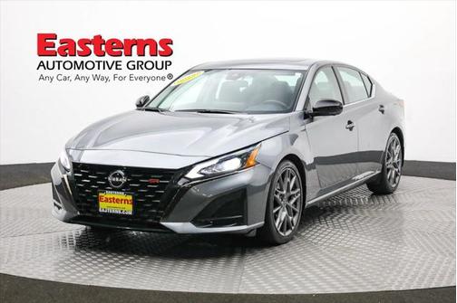 2023 Nissan Altima SR VC-Turbo FWD