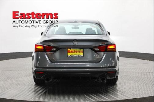 2023 Nissan Altima SR VC-Turbo FWD