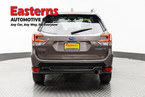 Brilliant Bronze Metallic 2022 Subaru Forester Premium
