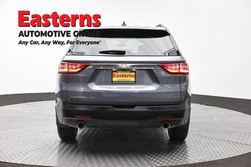 Satin Steel Metallic 2021 Chevrolet Traverse LT Cloth