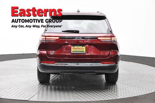 Velvet Red Pearlcoat 2022 Jeep Grand Cherokee 4xe Base