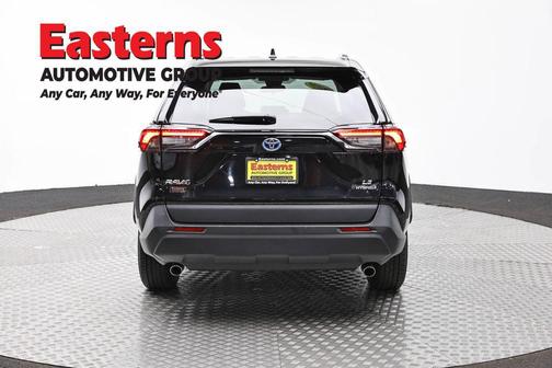 2023 Toyota RAV4 Hybrid LE