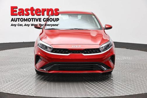 Currant Red 2024 Kia Forte LXS