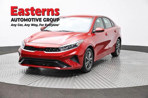 Currant Red 2024 Kia Forte LXS