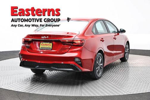 Currant Red 2024 Kia Forte LXS