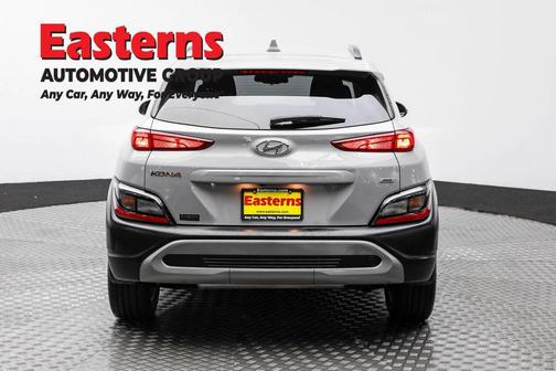 2022 Hyundai KONA SEL