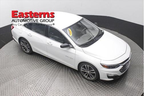 2022 Chevrolet Malibu FWD LT