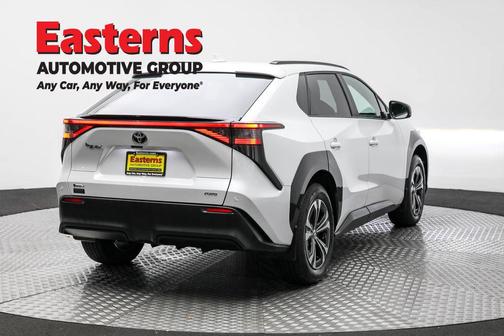 2024 Toyota bZ4X XLE
