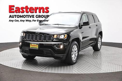 2022 Jeep Grand Cherokee Laredo