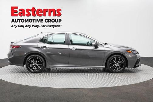 Predawn Gray Mica 2024 Toyota Camry SE