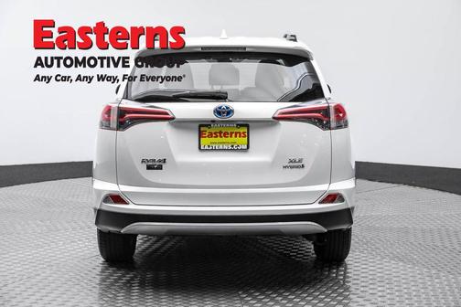 2018 Toyota RAV4 Hybrid XLE