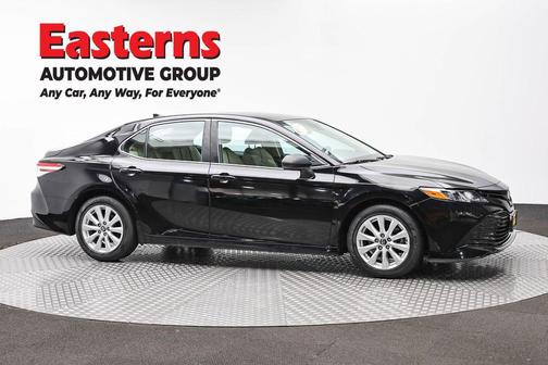 Midnight Black Metallic 2019 Toyota Camry LE