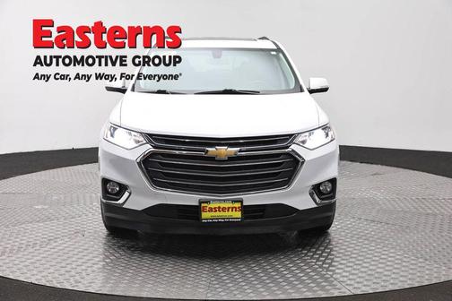 Summit White 2020 Chevrolet Traverse LT Cloth