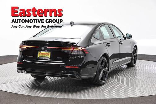 Crystal Black Pearl 2025 Honda Accord Hybrid Sport-L