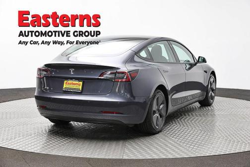 2022 Tesla Model 3 Standard Range