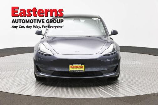 2022 Tesla Model 3 Standard Range